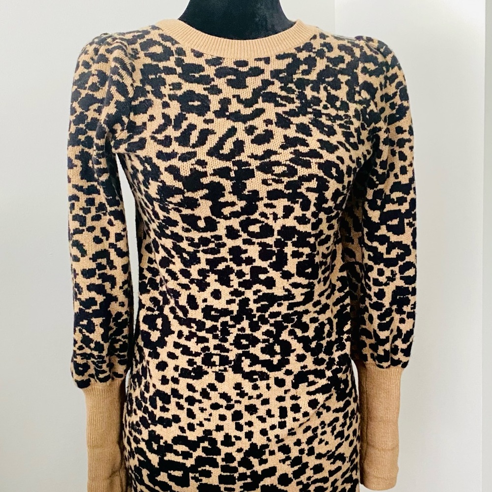 Leopard Sweater Dress excellent condition